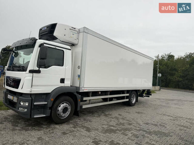 МАН 18.285, объемом двигателя 0 л и пробегом 350 тыс. км за 54412 $, фото 1 на Automoto.ua