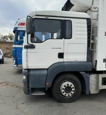 Білий МАН 18.360, об'ємом двигуна 12 л та пробігом 520 тис. км за 16200 $, фото 12 на Automoto.ua