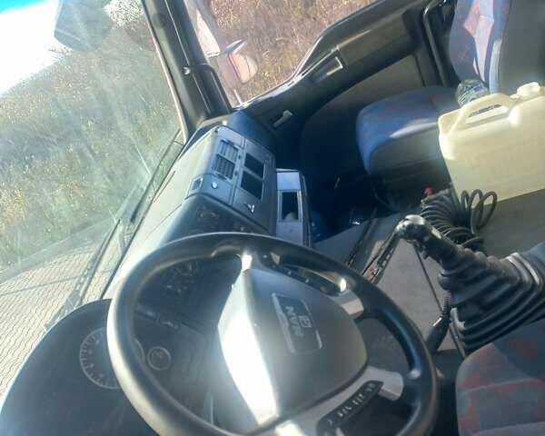 Червоний МАН 18.360, об'ємом двигуна 10.5 л та пробігом 900 тис. км за 11500 $, фото 2 на Automoto.ua