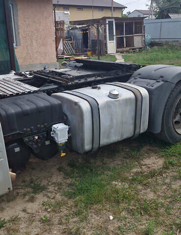 Красный МАН 18.403, объемом двигателя 10.52 л и пробегом 978 тыс. км за 11200 $, фото 3 на Automoto.ua