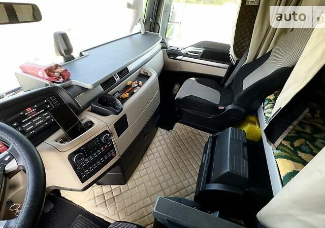 Зеленый МАН 18.430, объемом двигателя 12.42 л и пробегом 507 тыс. км за 70000 $, фото 8 на Automoto.ua