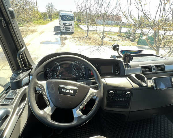 Белый МАН 18.440, объемом двигателя 10.52 л и пробегом 699 тыс. км за 41500 $, фото 6 на Automoto.ua