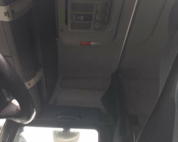 Белый МАН 18.440, объемом двигателя 12.42 л и пробегом 875 тыс. км за 22000 $, фото 10 на Automoto.ua