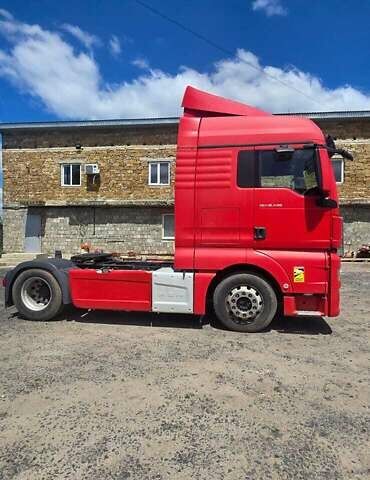 Красный МАН 18.440, объемом двигателя 12.42 л и пробегом 668 тыс. км за 23500 $, фото 4 на Automoto.ua