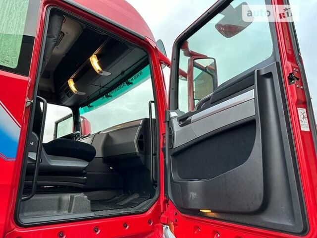 Красный МАН 18.440, объемом двигателя 12.4 л и пробегом 763 тыс. км за 40000 $, фото 13 на Automoto.ua