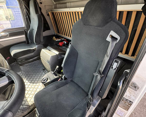 МАН 18.440, объемом двигателя 12.4 л и пробегом 866 тыс. км за 18000 $, фото 8 на Automoto.ua