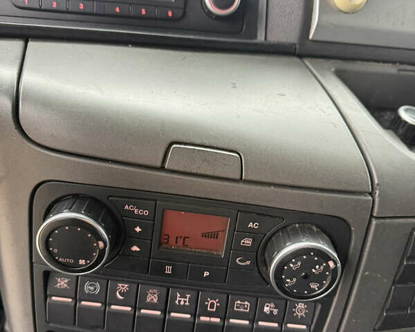 Синий МАН 18.440, объемом двигателя 0 л и пробегом 506 тыс. км за 21499 $, фото 23 на Automoto.ua