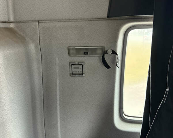 Синий МАН 18.440, объемом двигателя 0 л и пробегом 506 тыс. км за 21499 $, фото 28 на Automoto.ua