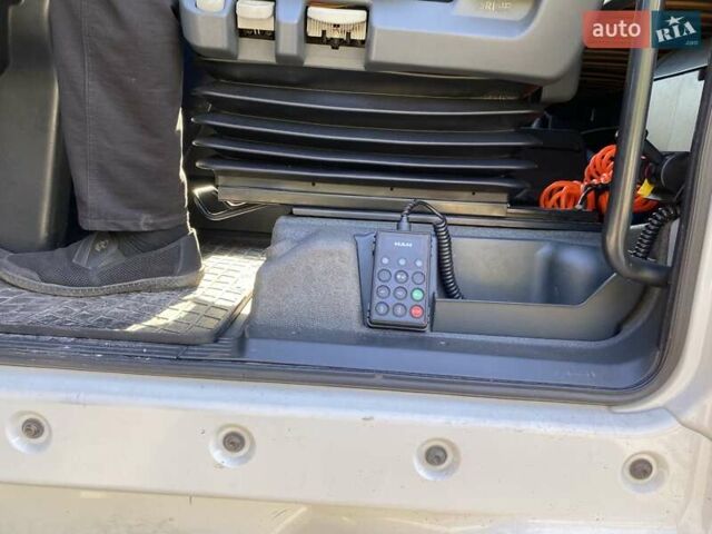 Белый МАН 18.480, объемом двигателя 12.42 л и пробегом 769 тыс. км за 22000 $, фото 21 на Automoto.ua