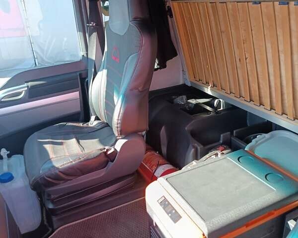 Белый МАН 18.480, объемом двигателя 12.42 л и пробегом 950 тыс. км за 18900 $, фото 11 на Automoto.ua