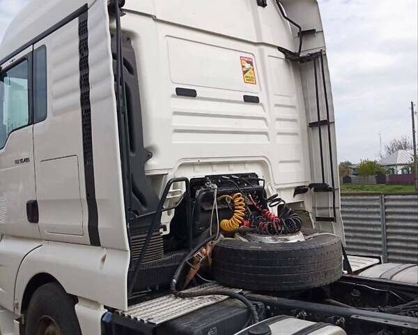 Белый МАН 18.480, объемом двигателя 12.4 л и пробегом 990 тыс. км за 16000 $, фото 5 на Automoto.ua