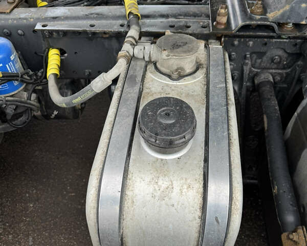 Белый МАН 18.480, объемом двигателя 12.42 л и пробегом 995 тыс. км за 18000 $, фото 7 на Automoto.ua