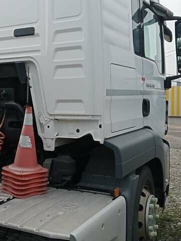 Белый МАН 18.480, объемом двигателя 12.42 л и пробегом 500 тыс. км за 19203 $, фото 3 на Automoto.ua