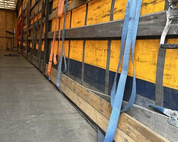 МАН 18.480 2012 у Каменце-Подольском на Automoto.ua Червоний МАН 18.480, об'ємом двигуна 12.8 л та пробігом 1 тис. км за 28300 $, фото 15 на Automoto.ua