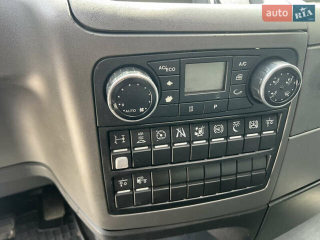 Красный МАН 18.480, объемом двигателя 0 л и пробегом 746 тыс. км за 24300 $, фото 14 на Automoto.ua