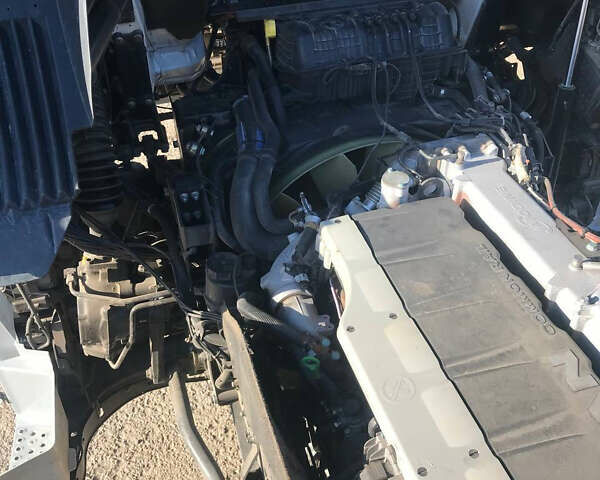 Серый МАН 18.480, объемом двигателя 12.4 л и пробегом 800 тыс. км за 35000 $, фото 8 на Automoto.ua