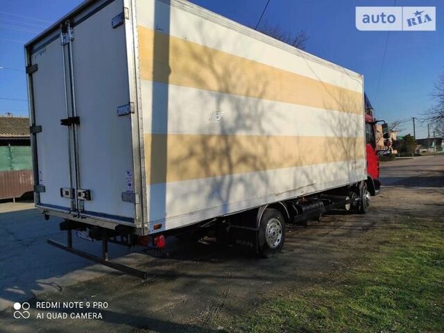 Красный МАН 18.180, объемом двигателя 0 л и пробегом 450 тыс. км за 15000 $, фото 4 на Automoto.ua