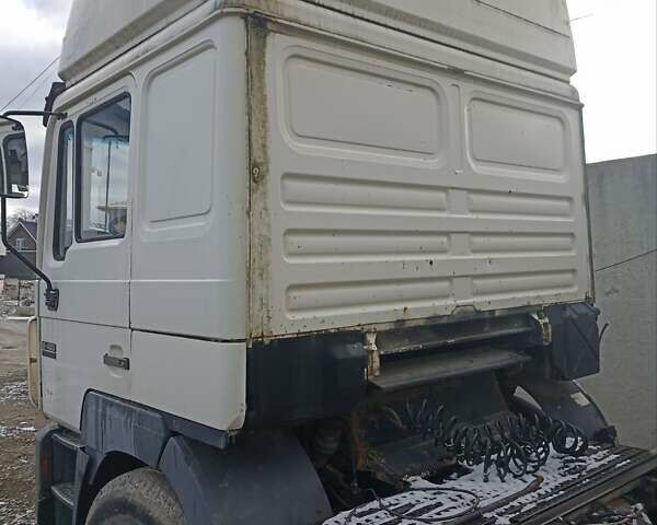 Белый МАН 19.403, объемом двигателя 11.97 л и пробегом 900 тыс. км за 4999 $, фото 6 на Automoto.ua