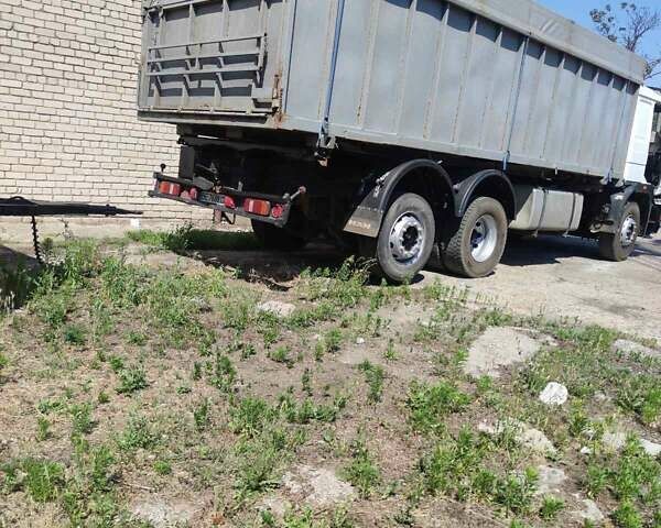 Серый МАН 25.422, объемом двигателя 11.97 л и пробегом 1000 тыс. км за 8000 $, фото 4 на Automoto.ua