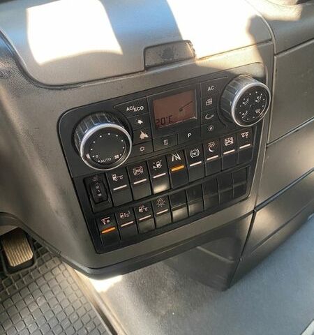 Белый МАН 26.400, объемом двигателя 10.5 л и пробегом 892 тыс. км за 31200 $, фото 6 на Automoto.ua