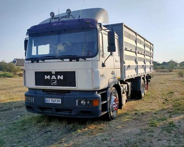 Бежевый МАН 26.403, объемом двигателя 12 л и пробегом 2 тыс. км за 18888 $, фото 3 на Automoto.ua