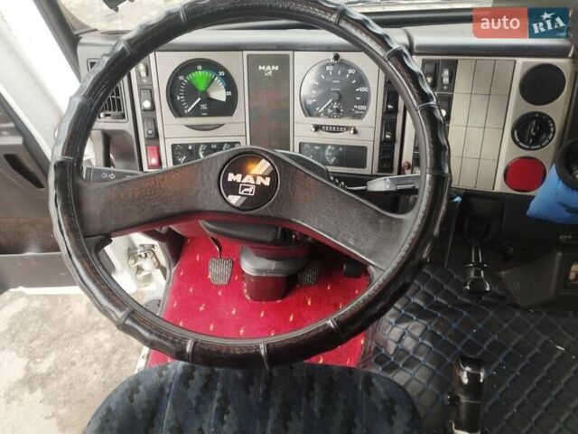 МАН 26.403, объемом двигателя 12 л и пробегом 620 тыс. км за 21777 $, фото 2 на Automoto.ua