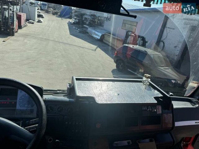 Красный МАН 26.410, объемом двигателя 11.97 л и пробегом 150 тыс. км за 15000 $, фото 6 на Automoto.ua
