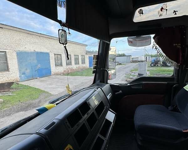 Красный МАН 26.430, объемом двигателя 10.52 л и пробегом 8 тыс. км за 11000 $, фото 6 на Automoto.ua