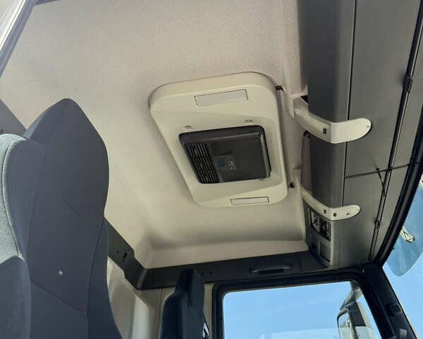 Білий МАН 26.440, об'ємом двигуна 12.5 л та пробігом 550 тис. км за 38938 $, фото 6 на Automoto.ua