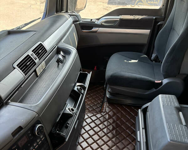 МАН 26.440, объемом двигателя 0 л и пробегом 1 тыс. км за 18500 $, фото 4 на Automoto.ua