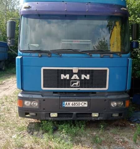 Синий МАН 26.464, объемом двигателя 12.82 л и пробегом 50 тыс. км за 12000 $, фото 3 на Automoto.ua