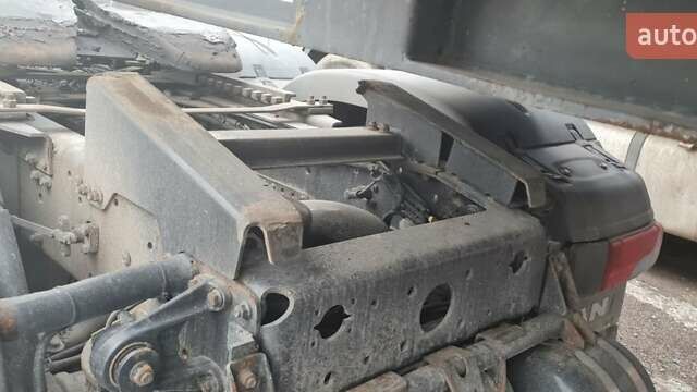 Белый МАН 26.480, объемом двигателя 12.4 л и пробегом 425 тыс. км за 72000 $, фото 7 на Automoto.ua