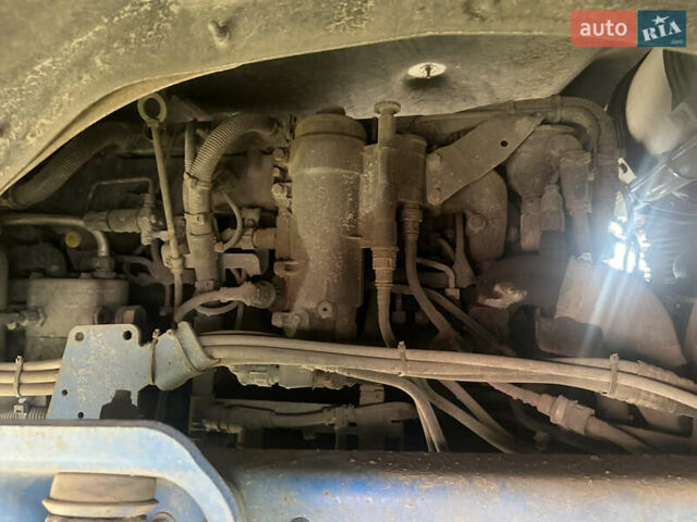 Красный МАН 26.530, объемом двигателя 12.82 л и пробегом 298 тыс. км за 36000 $, фото 6 на Automoto.ua