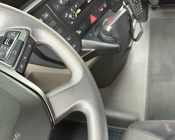 МАН 26.530, объемом двигателя 0 л и пробегом 650 тыс. км за 73942 $, фото 3 на Automoto.ua