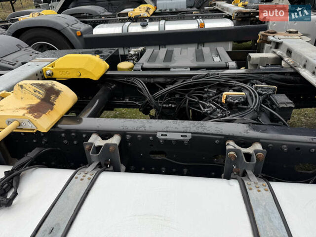 МАН 26.530, объемом двигателя 0 л и пробегом 650 тыс. км за 73942 $, фото 4 на Automoto.ua