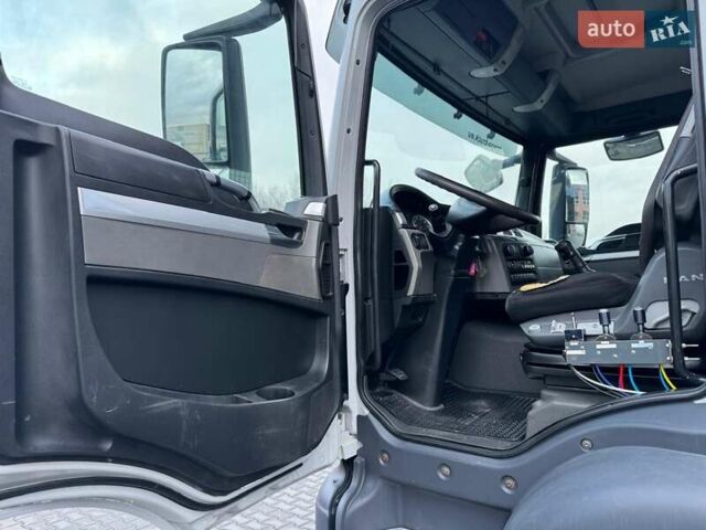 МАН 33.403, об'ємом двигуна 10.5 л та пробігом 328 тис. км за 98799 $, фото 21 на Automoto.ua