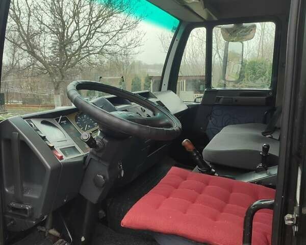 Черный МАН 8.150 груз., объемом двигателя 4.58 л и пробегом 602 тыс. км за 16100 $, фото 11 на Automoto.ua