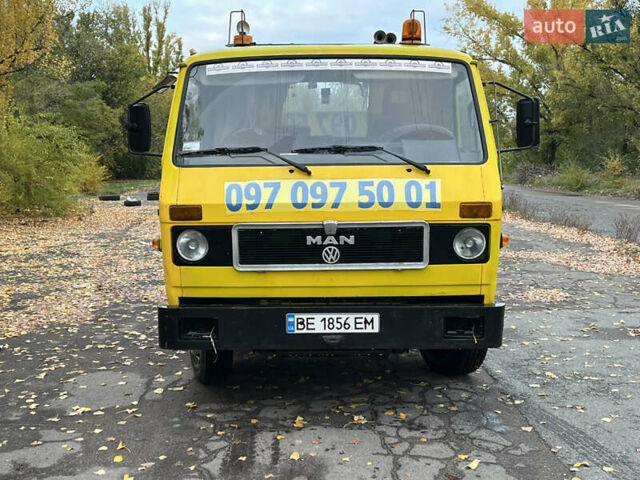 Желтый МАН 8.150 груз., объемом двигателя 5.6 л и пробегом 500 тыс. км за 10000 $, фото 1 на Automoto.ua