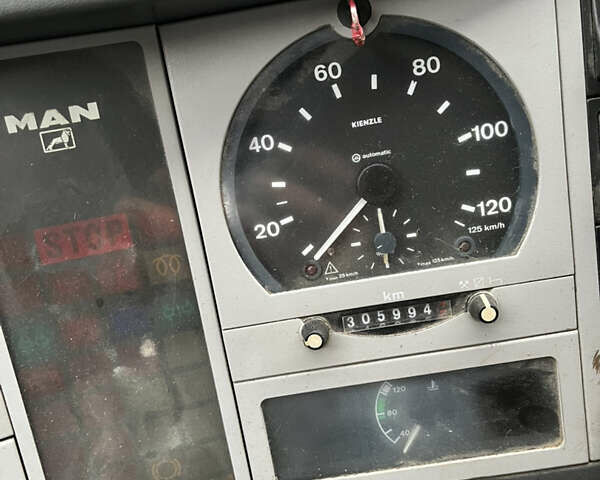 Белый МАН 8.153, объемом двигателя 4.58 л и пробегом 306 тыс. км за 9900 $, фото 8 на Automoto.ua