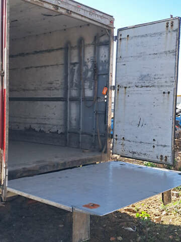 Белый МАН 8.163, объемом двигателя 4.58 л и пробегом 800 тыс. км за 5500 $, фото 5 на Automoto.ua