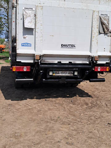 Белый МАН 8.163, объемом двигателя 4.58 л и пробегом 800 тыс. км за 5500 $, фото 7 на Automoto.ua