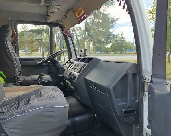Белый МАН 8.163, объемом двигателя 4.58 л и пробегом 10 тыс. км за 9500 $, фото 6 на Automoto.ua