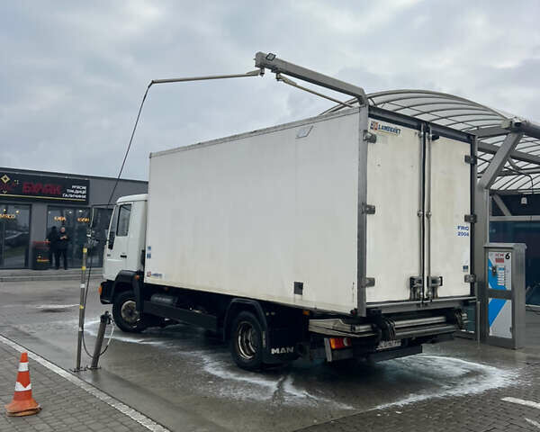 Белый МАН 8.163, объемом двигателя 4.6 л и пробегом 567 тыс. км за 15500 $, фото 11 на Automoto.ua