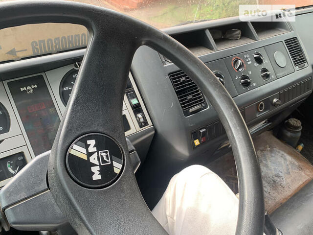 Белый МАН 8.163, объемом двигателя 4.6 л и пробегом 645 тыс. км за 8200 $, фото 5 на Automoto.ua