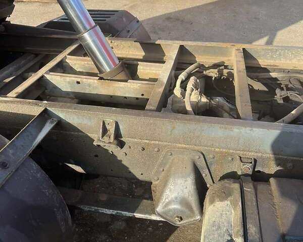 Красный МАН 8.163, объемом двигателя 4.6 л и пробегом 526 тыс. км за 14700 $, фото 8 на Automoto.ua