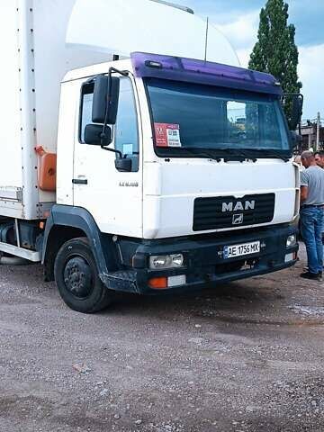 Белый МАН 8.180, объемом двигателя 4.58 л и пробегом 900 тыс. км за 8500 $, фото 1 на Automoto.ua