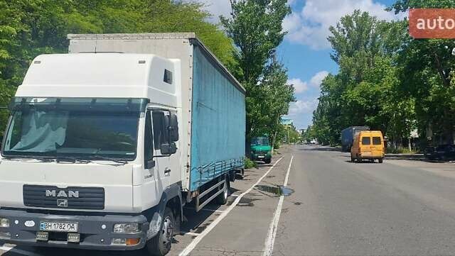 Белый МАН 8.180, объемом двигателя 4.58 л и пробегом 350 тыс. км за 10500 $, фото 3 на Automoto.ua