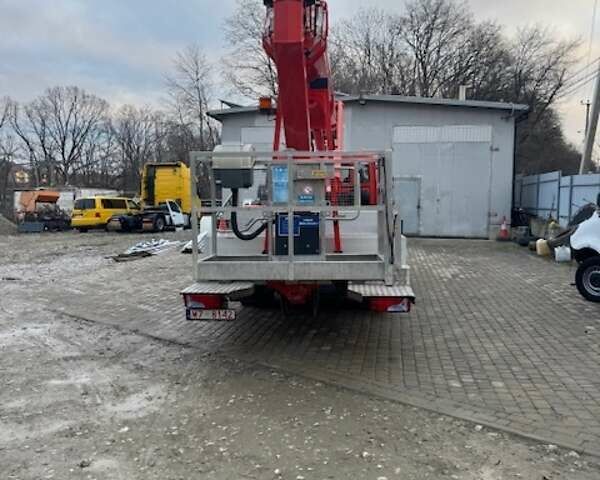 Красный МАН 8.180, объемом двигателя 4.2 л и пробегом 42 тыс. км за 104656 $, фото 9 на Automoto.ua