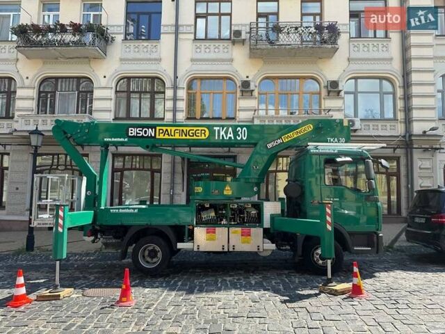 Зеленый МАН 8.180, объемом двигателя 4.6 л и пробегом 150 тыс. км за 83000 $, фото 4 на Automoto.ua