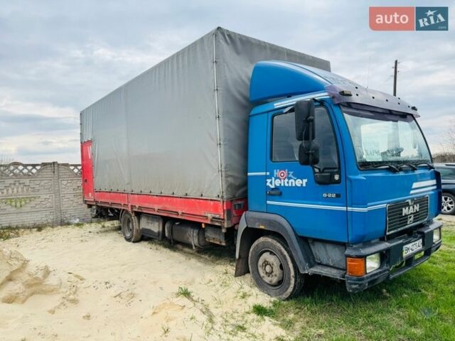 Синий МАН 8.224, объемом двигателя 6.87 л и пробегом 400 тыс. км за 12800 $, фото 2 на Automoto.ua